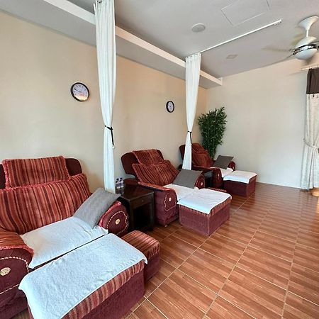 Sam Hotel Sitiawan Esterno foto