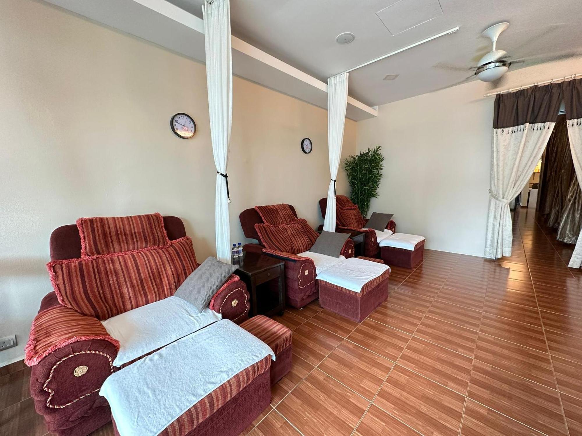 Sam Hotel Sitiawan Esterno foto
