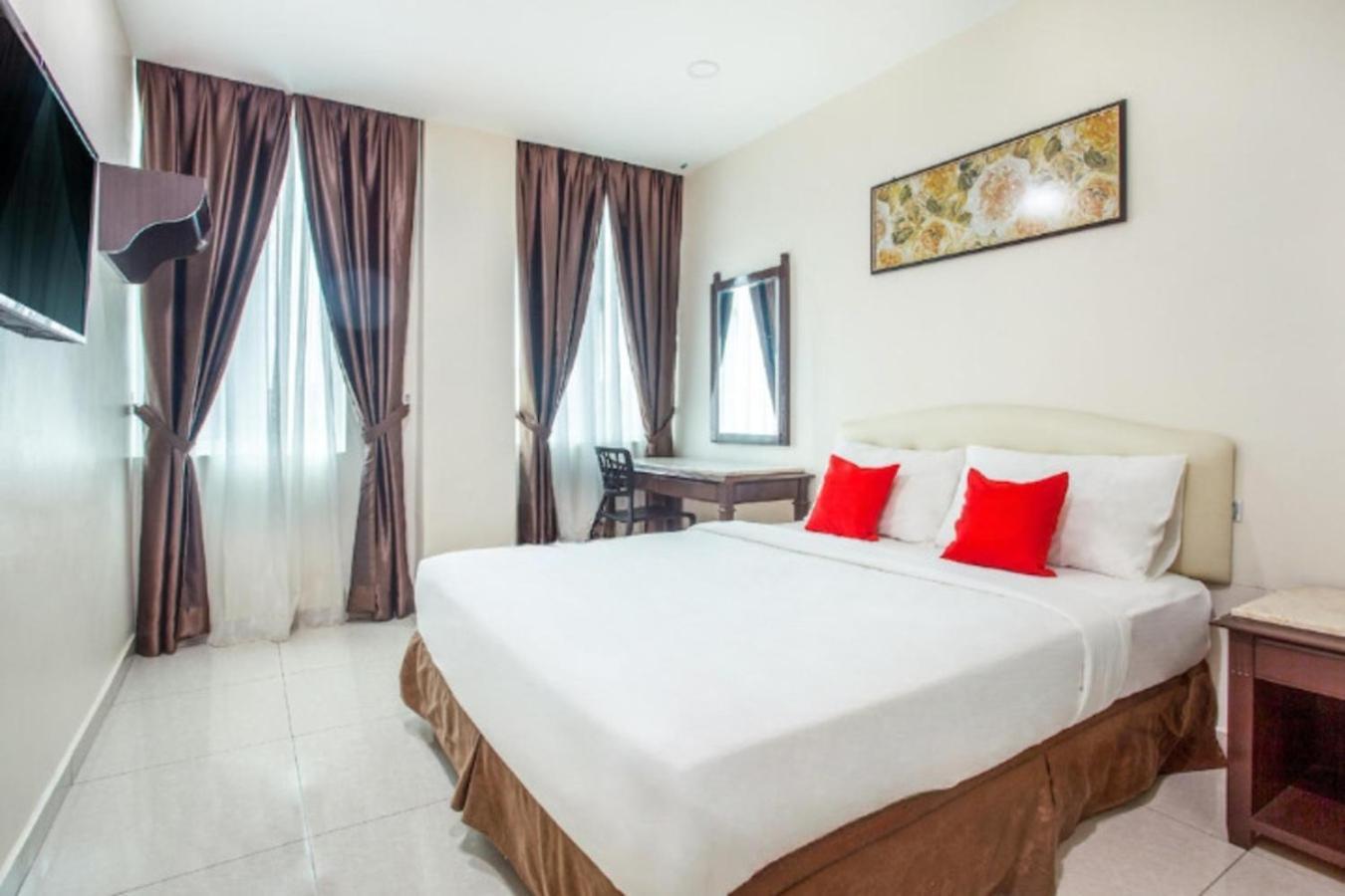 Sam Hotel Sitiawan Esterno foto