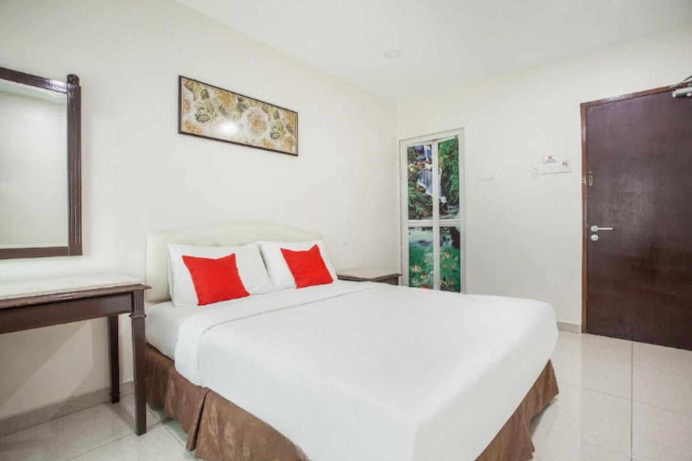 Sam Hotel Sitiawan Esterno foto
